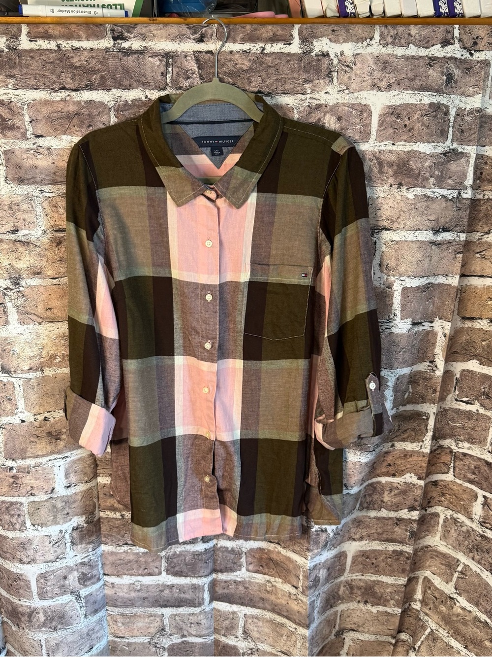 Tommy Hilfiger Women’s Large Plaid Button Down Tunic Shirt Pink Brown Cotton
